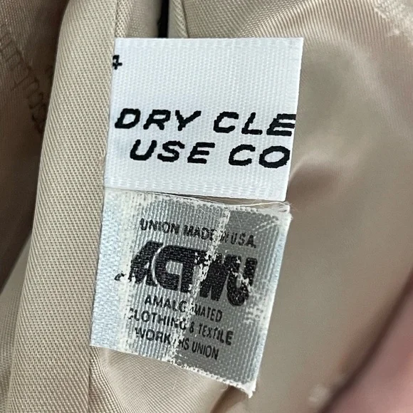 Vintage Aquascutum London Gold and Brown Blazer with Gold Button Detail EUC - Picture 6 of 9